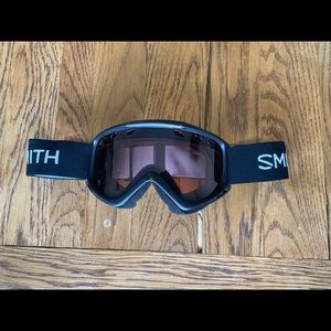 Smith snowboarding and skiing goggles